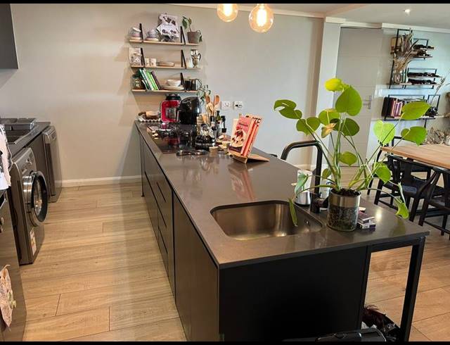 2 BEDROOM PROPERTY TO RENT IN MIDFIELD ESTATE